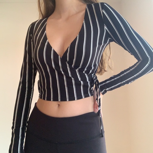 Wrap long sleeve - Picture 2 of 3